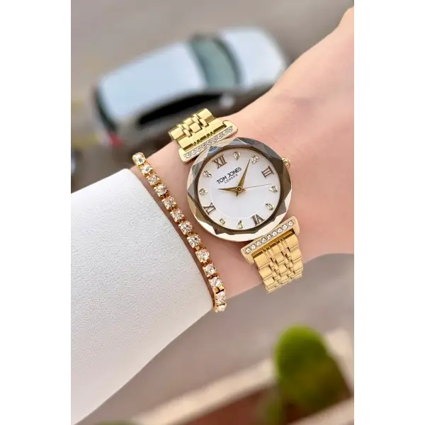 Gold Renk 30 Mm Kadın Kol Saati ve Hediye Bileklik