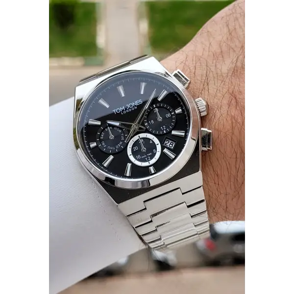 Kadranı Siyah Kordonu Gümüş Renk 42 mm Erkek Kol Saati