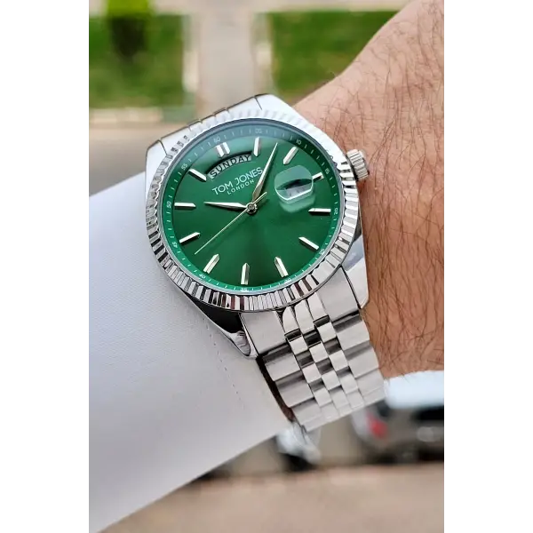 Kadranı Yeşil Kordonu Gümüş Renk 40 mm Erkek Kol Saati