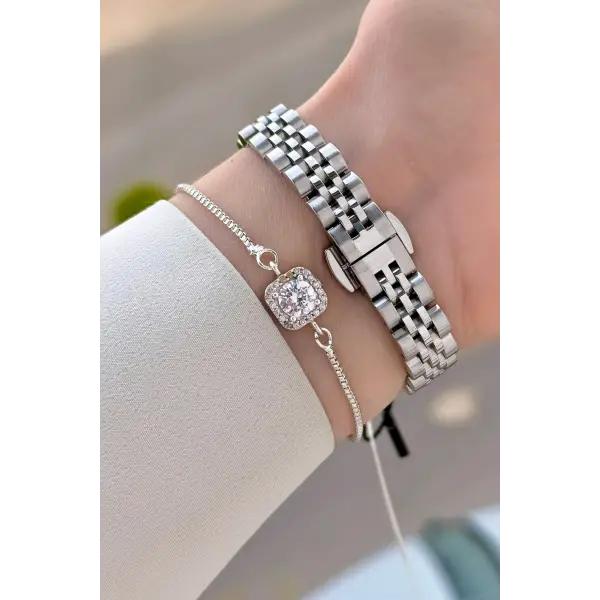 Gümüş Renk 25 Mm Kadın Kol Saati ve Bileklik