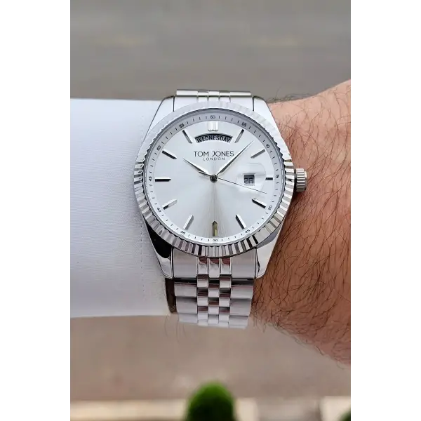 Gümüş Renk 40 mm Erkek Kol Saati