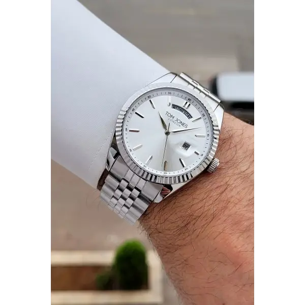 Gümüş Renk 40 mm Erkek Kol Saati