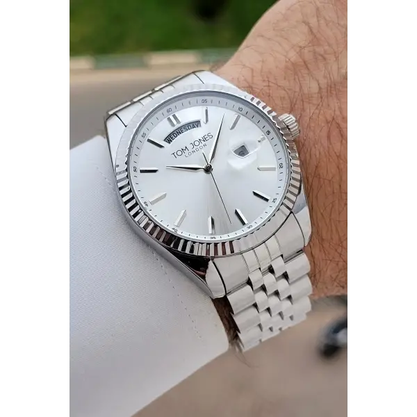 Gümüş Renk 40 mm Erkek Kol Saati