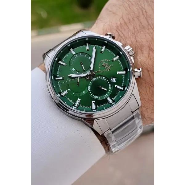 Kadranı Yeşil Kordonu Gümüş Renk 44 mm Renk Atmaz Oksitlenmez Çelik Erkek Kol Saati