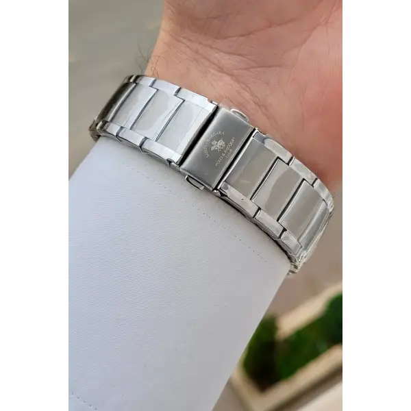 Kadranı Lacivert Kordonu Gümüş Renk 44 mm Renk Atmaz Oksitlenmez Çelik Erkek Kol Saati
