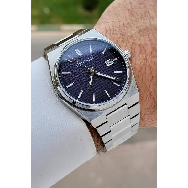 Kadranı Lacivert Kordonu Gümüş Renk 40 mm İç Göstergeleri Aktif Erkek Kol Saati