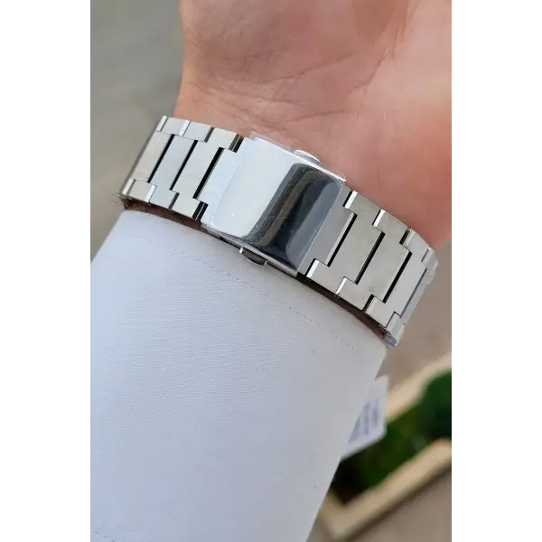 Gümüş Renk 40 mm İç Göstergeleri Aktif Erkek Kol Saati