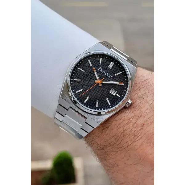 Kadranı Siyah Kordonu Gümüş Renk 40 mm İç Göstergeleri Aktif Erkek Kol Saati