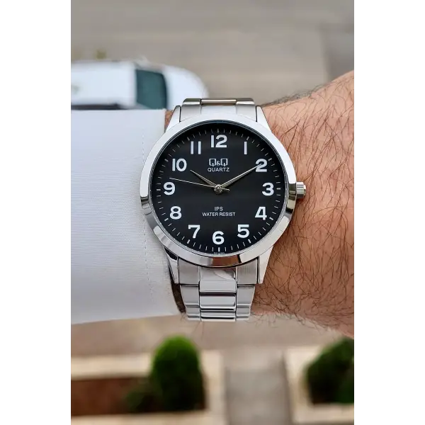 Kadranı Siyah Kordonu Gümüş Renk 40 mm Erkek Kol Saati