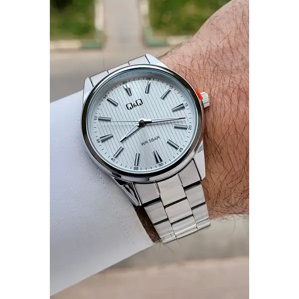 Gümüş Renk 40 mm Erkek Kol Saati