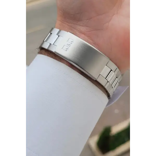 Gümüş Renk 40 mm Erkek Kol Saati