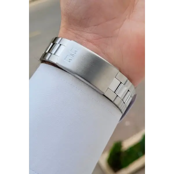 Gümüş Renk 40 mm Erkek Kol Saati