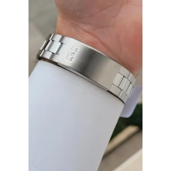 Kadranı Siyah Kordonu Gümüş Renk 40 mm Erkek Kol Saati