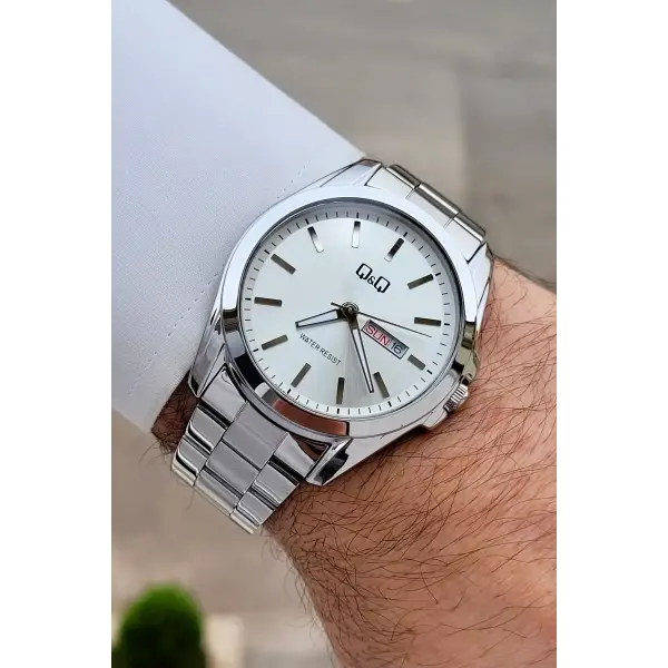 Gümüş Renk 40,5 mm İç Göstergeleri Aktif Erkek Kol Saati