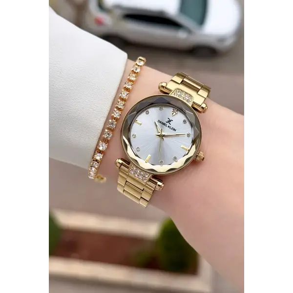 Gold Renk Kesme Camlı Kadın Kol Saati Ve Bileklik