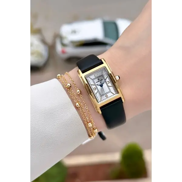 Kasası Gold Kordonu Siyah Renk Kadın Kol Saati ve Bileklik