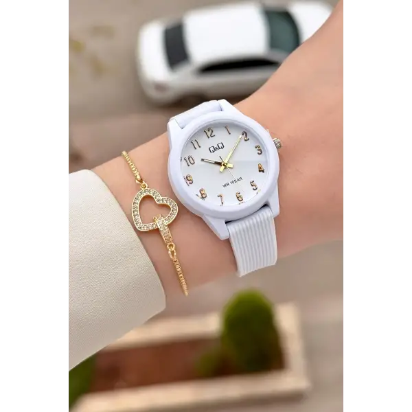 Beyaz Renk Su Geçirmez 32 Mm Rakamlı Kadın Kol Saati ve Hediye Bileklik