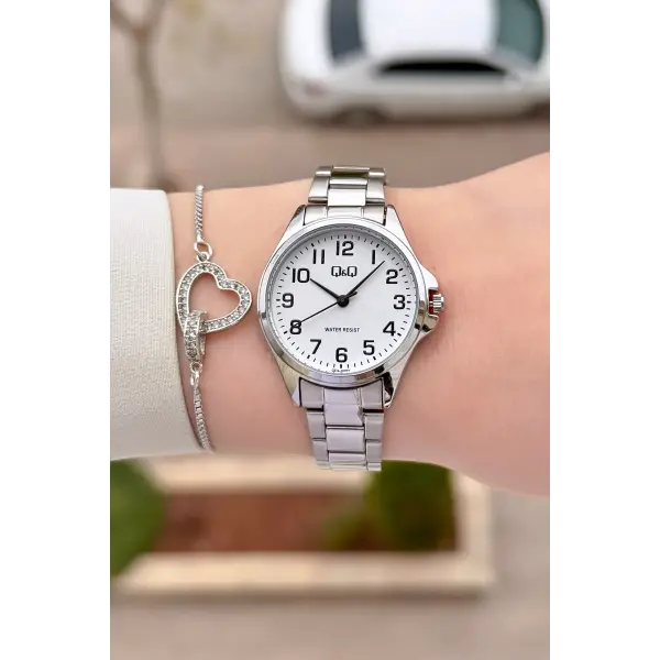 Gümüş Renk 30 Mm Rakamlı Kadın Kol Saati ve Hediye Bileklik