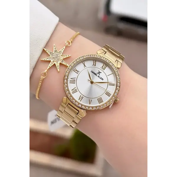 Gold Renk Kadın Kol Saati Bileklik