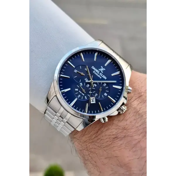 Kadranı Lacivert Kordonu Gümüş Renk Göstergeleri Aktif Fonksiyonlu Hediye Paketli Erkek Kol Saati