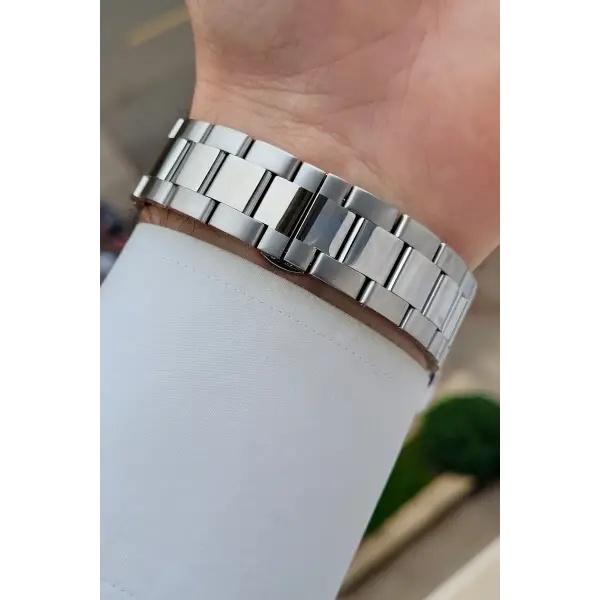 Kadranı Kahverengi Kordonu Gümüş Renk 5 ATM Hediye Paketli 42 mm Erkek Kol Saati