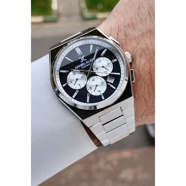 Kadranı Siyah Kordonu Gümüş Renk 42 mm İç Göstergeleri Aktif Erkek Kol Saati