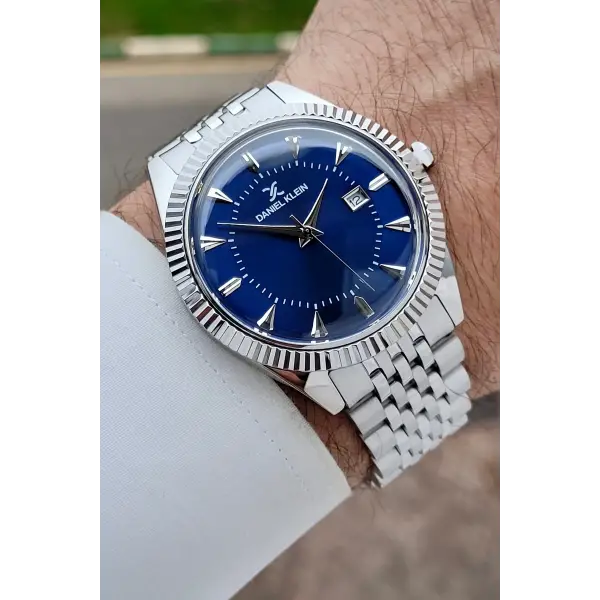 Kadranı Lacivert Kordonu Gümüş Renk Hediye Paketli 41 mm Erkek Kol Saati