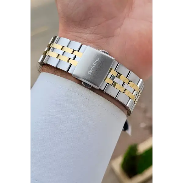 Kadranı Yeşil Kordonu Gold Gümüş Renk Otomatik 43 mm İç Göstergeleri Aktif Erkek Kol Saati