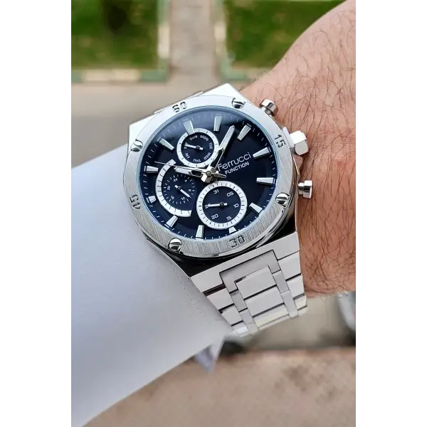 Kadranı Lacivert Kordonu Gümüş Renk 42 mm İç Göstergeleri Aktif Erkek Kol Saati