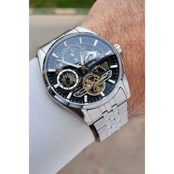 Kadranı Siyah Kordonu Gümüş Renk Otomatik 43 mm İç Göstergeleri Aktif Erkek Kol Saati