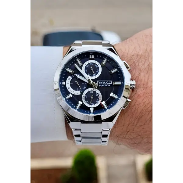 Kadranı Lacivert Kordonu Gümüş Renk 42 mm İç Göstergeleri Aktif Erkek Kol Saati