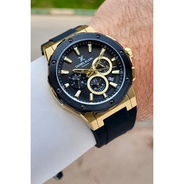 Kasası Gold Kordonu Siyah Renk 44 mm İç Göstergeleri Aktif Erkek Kol Saati