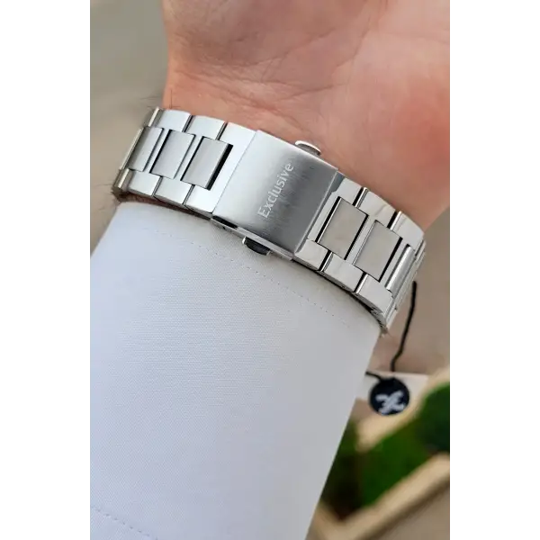 Gümüş Renk 44 mm İç Göstergeleri Aktif Erkek Kol Saati