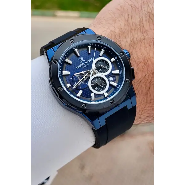 Kasası Lacivert Kordonu Siyah Renk 44 mm İç Göstergeleri Aktif Erkek Kol Saati