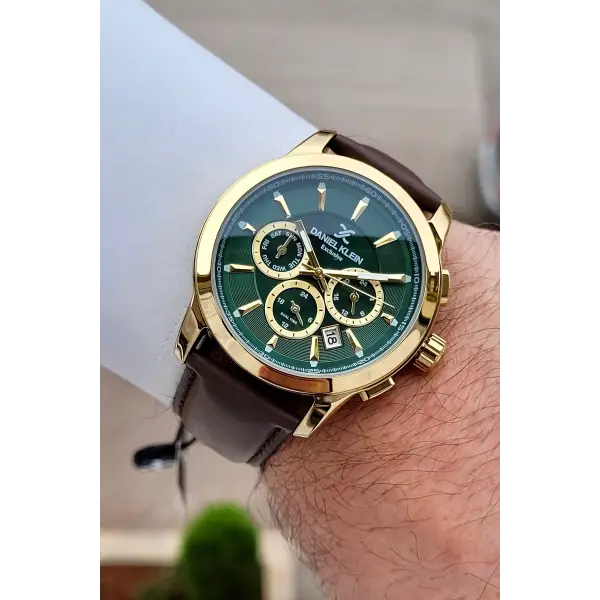 Kasası Gold Kordonu Kahverengi Renk 43 mm İç Göstergeleri Aktif Erkek Kol Saati