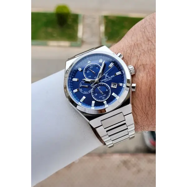 Kadranı Lacivert Kordonu Gümüş Renk 43 mm İç Göstergeleri Aktif Erkek Kol Saati