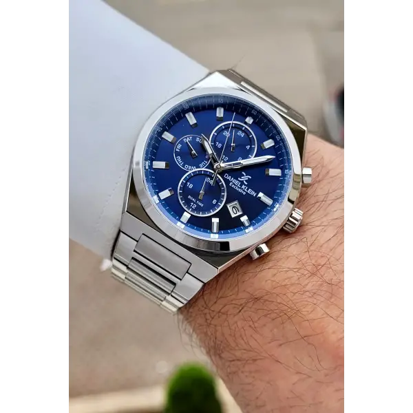 Kadranı Lacivert Kordonu Gümüş Renk 43 mm İç Göstergeleri Aktif Erkek Kol Saati