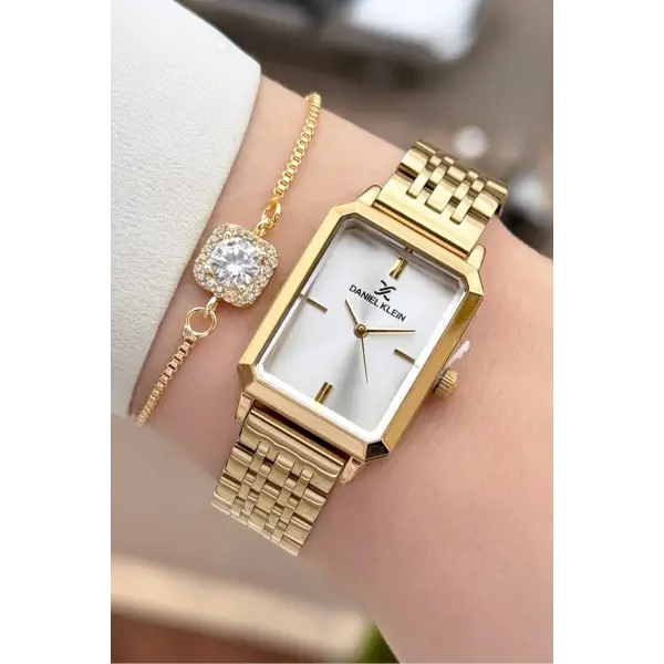 Gold Renk Kadın Kol Saati ve Hediye Bileklik