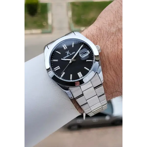 Kadranı Siyah Kordonu Gümüş Renk 5 ATM Hediye Paketli 42 mm Erkek Kol Saati