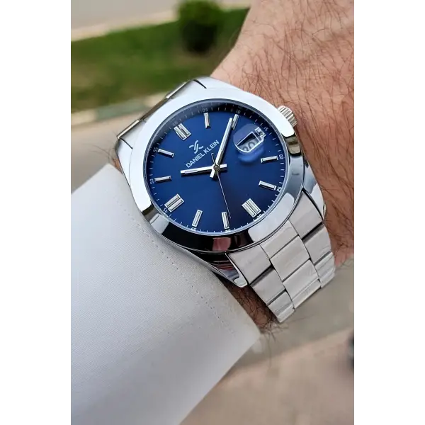Kadranı Lacivert Kordonu Gümüş Renk 5 ATM Hediye Paketli 42 mm Erkek Kol Saati