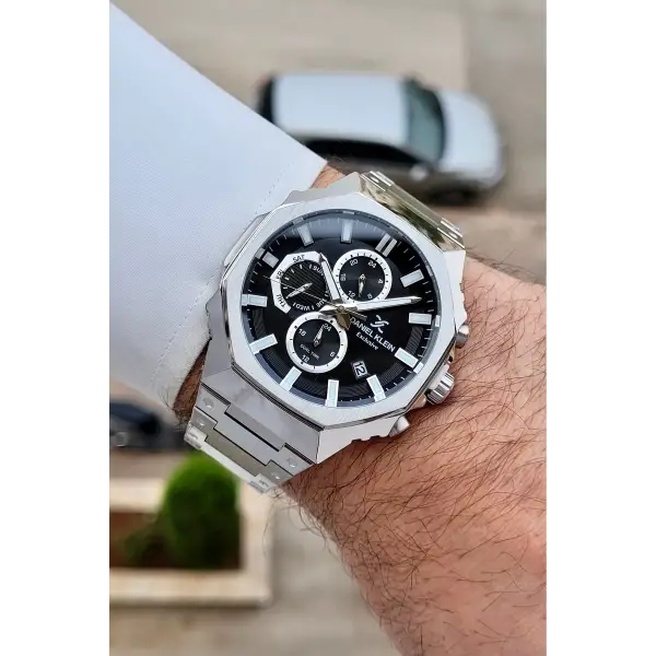 Kadranı Siyah Kordonu Gümüş Renk Hediye Paketli 45 mm Erkek Kol Saati