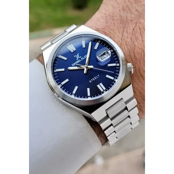 Kadranı Lacivert Kordonu Gümüş Renk 40 mm Kristal Cam Çelik Metaryel Erkek Kol Saati