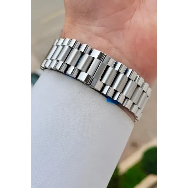 Kadranı Lacivert Kordonu Gümüş Renk 40 mm Kristal Cam Çelik Metaryel Erkek Kol Saati