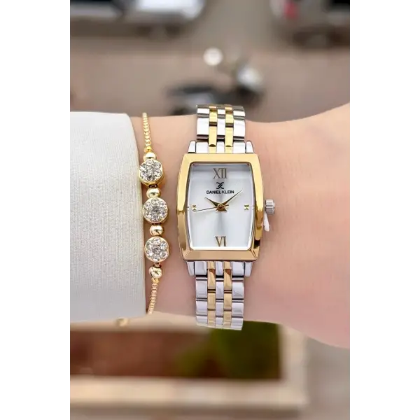 Gold Gümüş Renk 26 mm Kadın Kol Saati ve Hediye Bileklik