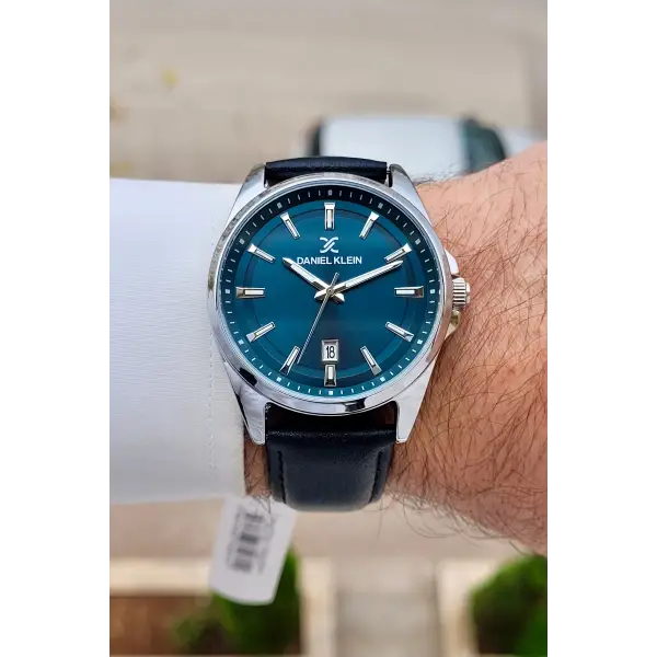 Mavi Siyah Renk 42 mm Takvimli Erkek Kol Saati