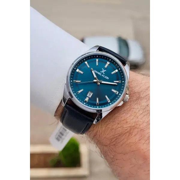 Mavi Siyah Renk 42 mm Takvimli Erkek Kol Saati