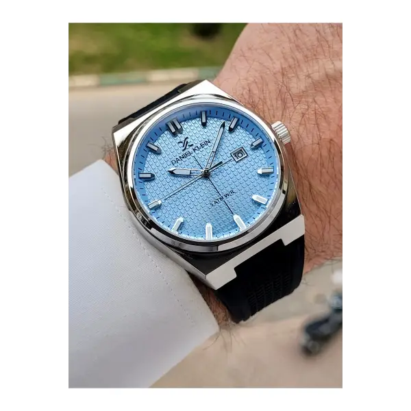 Kadranı Mavi Kordonu Siyah Renk İç Göstergeleri Aktif Erkek Kol Saati