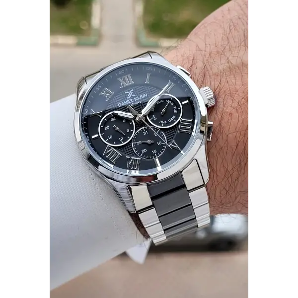 Siyah Gümüş Renk İç Göstergeleri Aktif Fonksiyonlu 45 mm Erkek Kol Saati