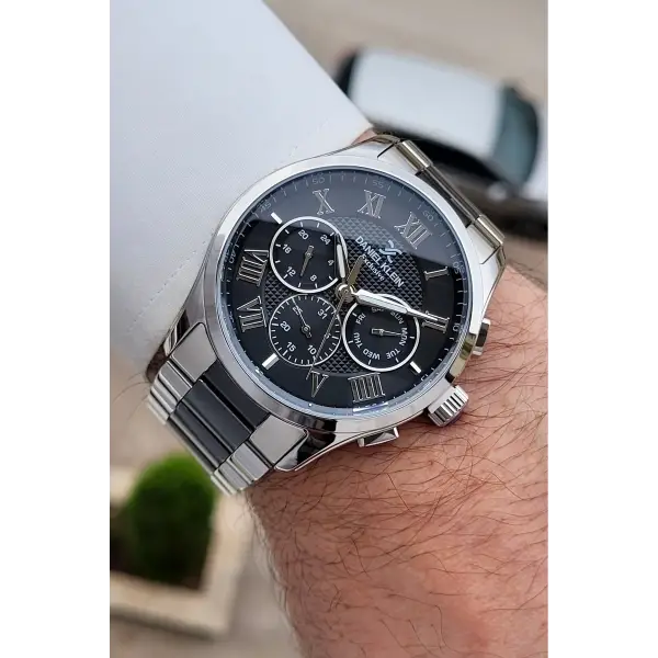 Siyah Gümüş Renk İç Göstergeleri Aktif Fonksiyonlu 45 mm Erkek Kol Saati