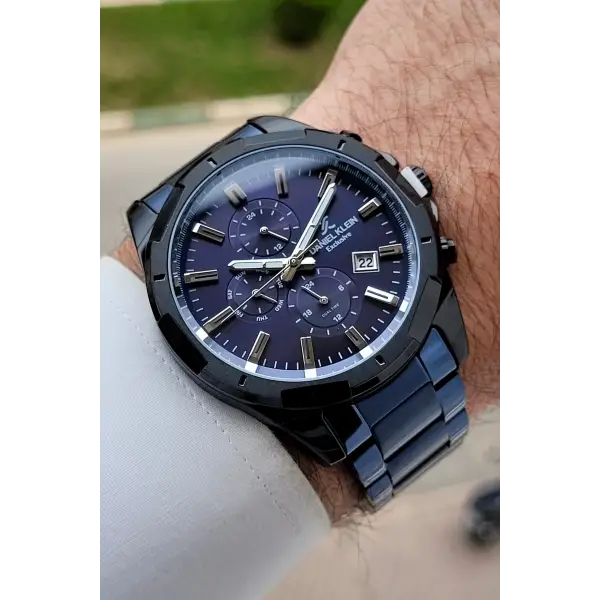 Kasası Siyah Kordonu Lacivert Renk 46 Mm İç Göstergeleri Aktif Fonksiyonlu Erkek Kol Saati